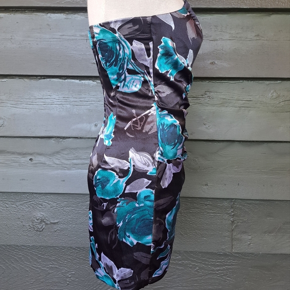 Speechless floral strapless formal mini dress size 5 - Picture 9 of 9